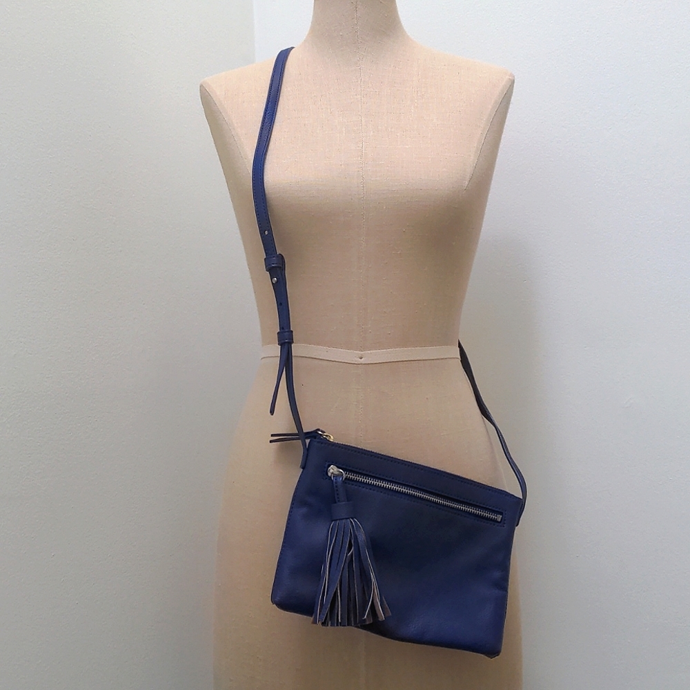 GAP bright blue crossbody bag with tassel